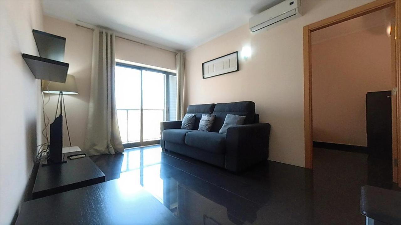 Apartamentos Turisticos Rocha Tower 13C Портиман Экстерьер фото