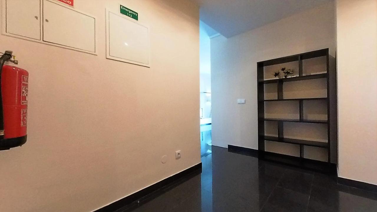 Apartamentos Turisticos Rocha Tower 13C Портиман Экстерьер фото